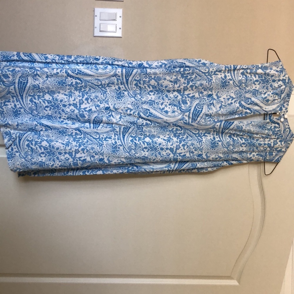 Spring dress - Picture 2 of 3